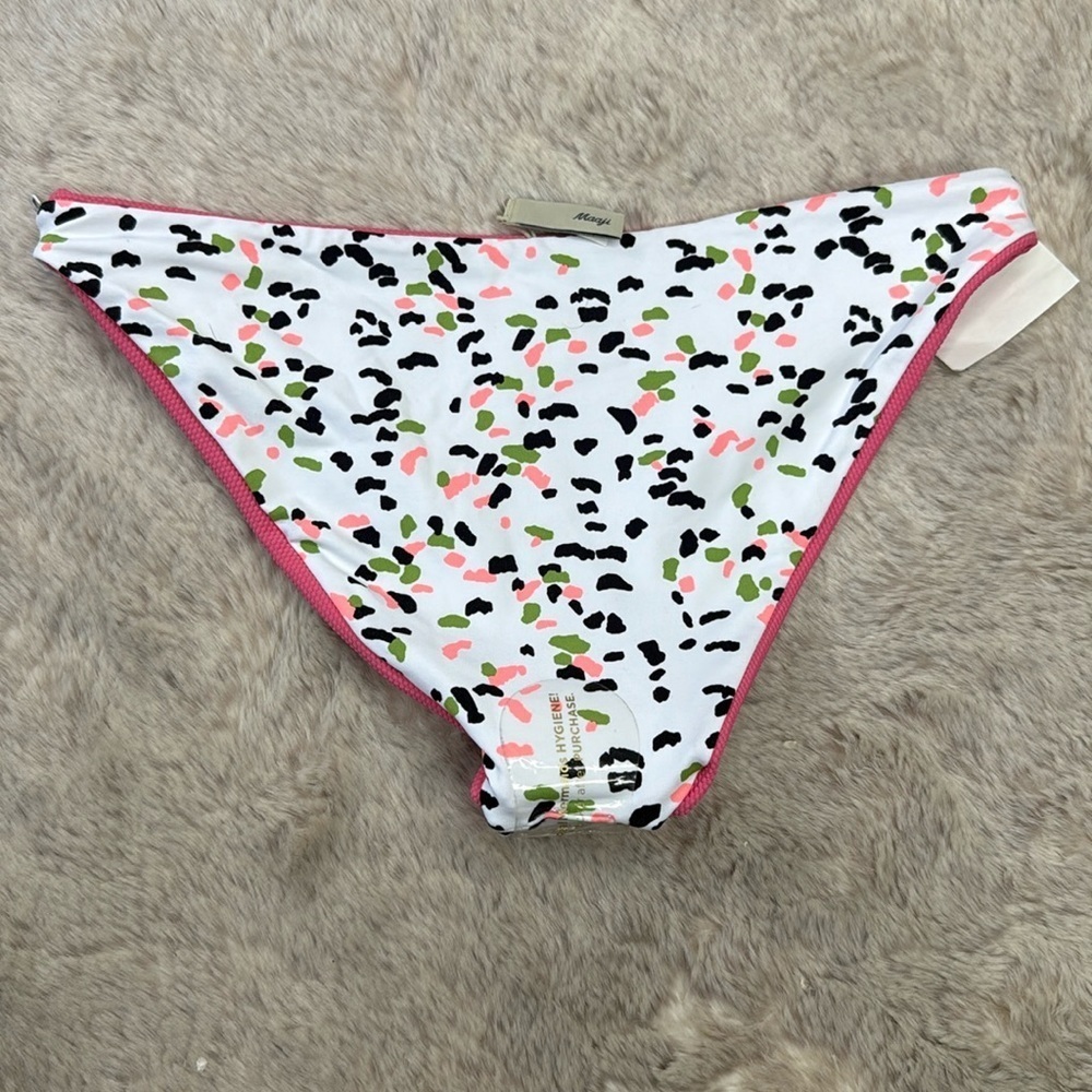 MAAJI | 'Lipstick Rose Flirt' Thin Side Reversible Bikini Bottoms, Size L, NWT - Picture 8 of 10
